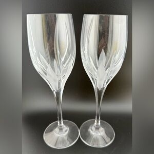 2 Mikasa Flame D’Amore Flutes. 7oz